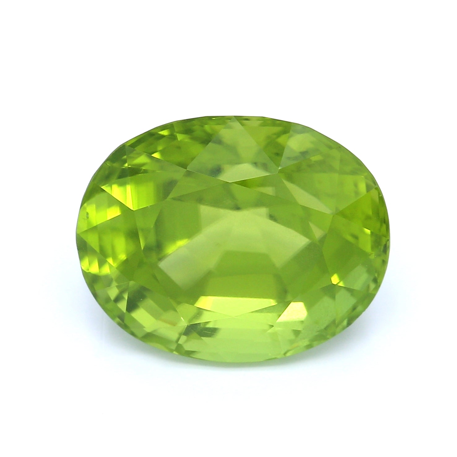 17.19ct Yellowish Green, Oval Peridot, Untreated - 16.90 x 13.73 x 11.25mm