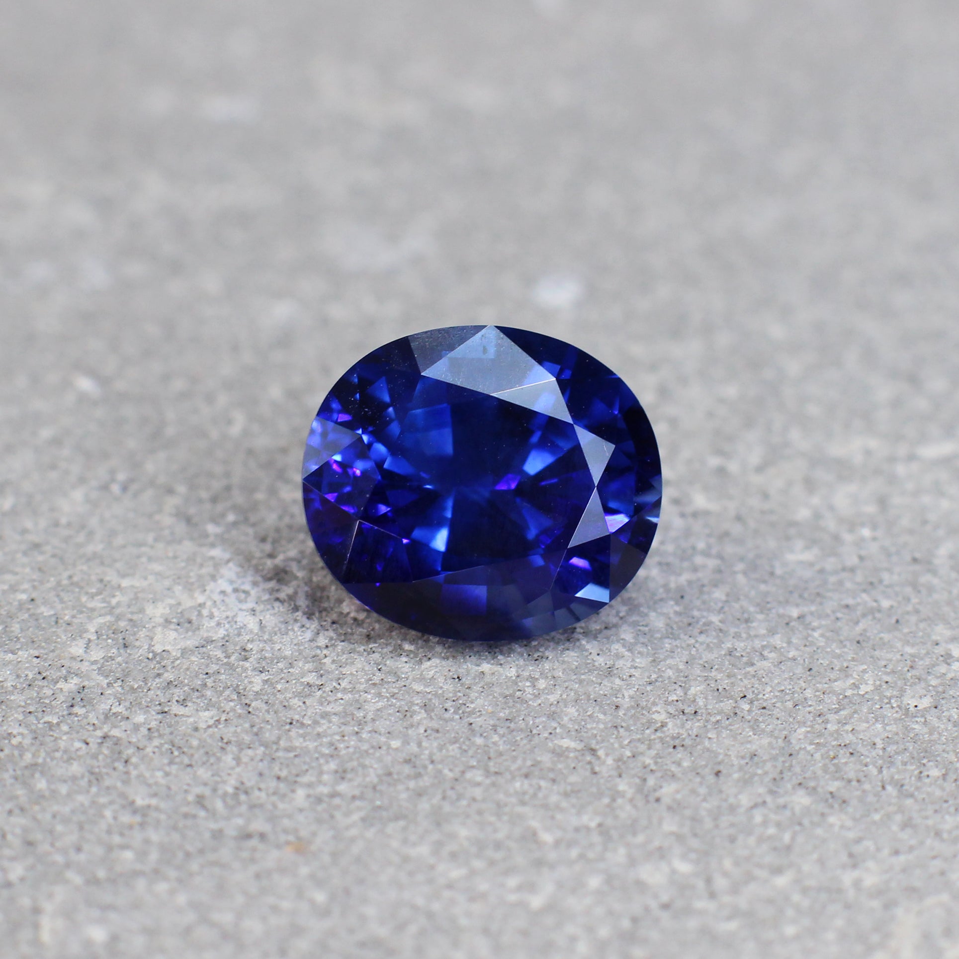 3.64ct Oval Sapphire, Heated, Madagascar - 9.41 x 8.25 x 5.81mm