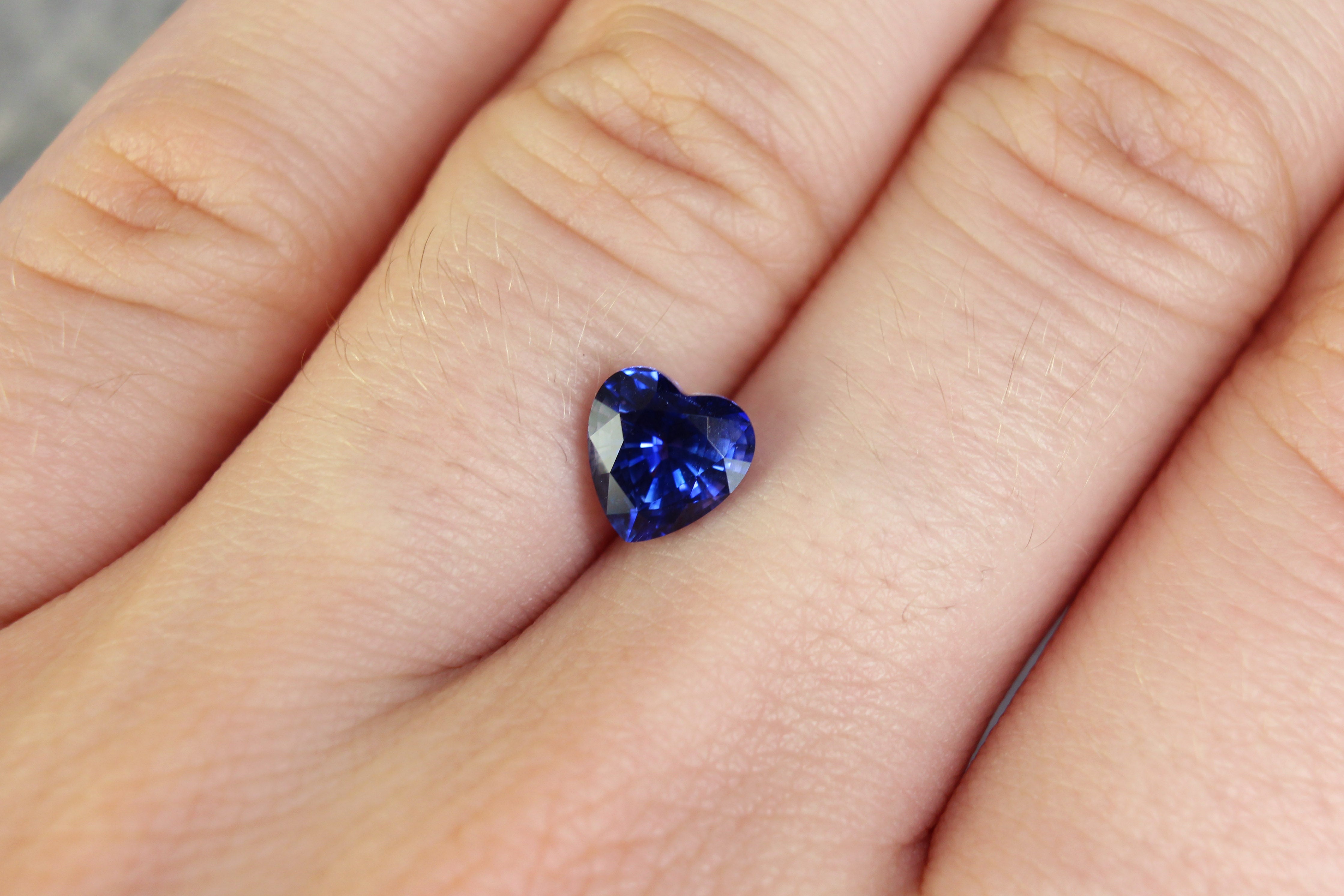 1.78ct Heart Shape Sapphire, Heated, Sri Lanka - 6.90 x 6.85 x 4.79mm