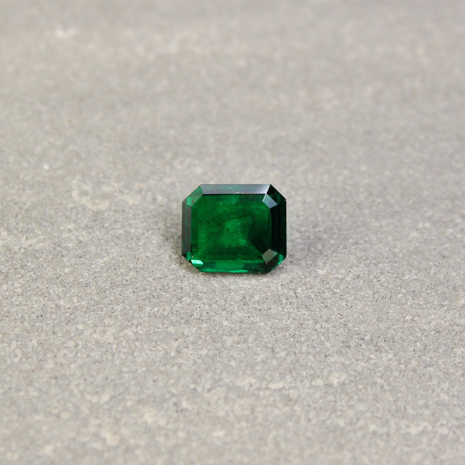 1.27ct Bluish Green, Octagon Emerald, Oiled - 7.93 x 6.70 x 2.83mm
