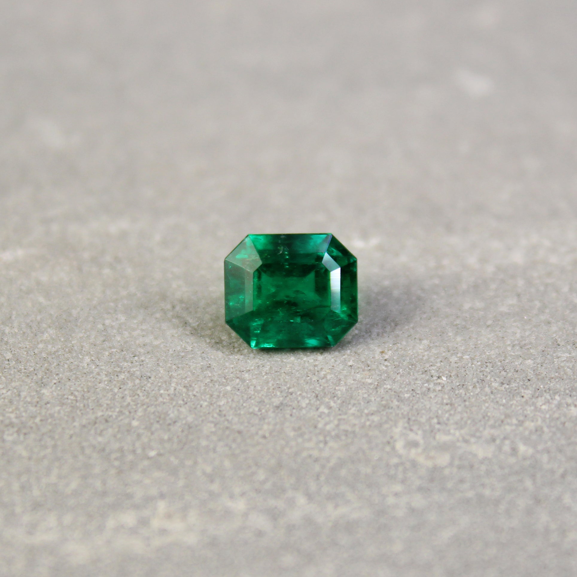 1.62ct Octagon Emerald, Moderate Oil, Colombia - 7.50 x 6.42 x 5.19mm