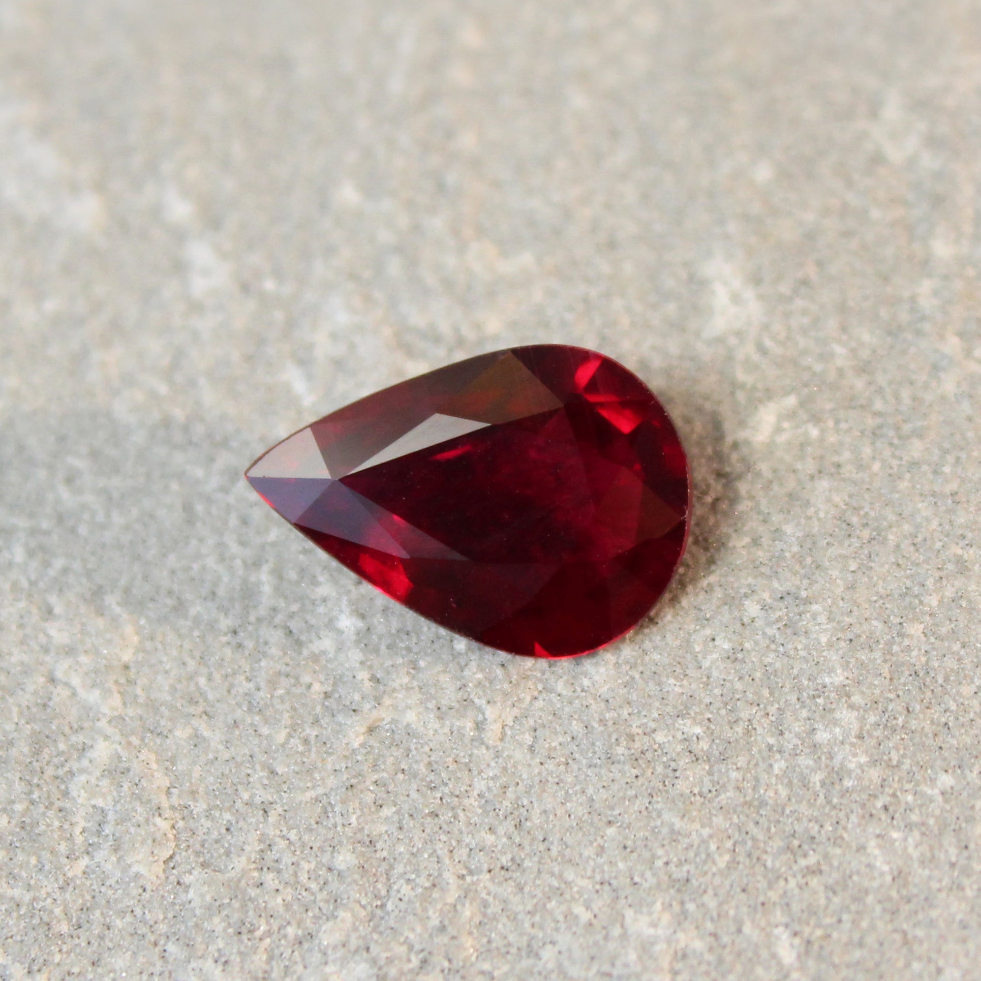 3.14ct Vivid, Pigeon's Blood Red, Pear Shape Ruby, No Heat, Mozambique - 12.64 x 8.81 x 3.94mm