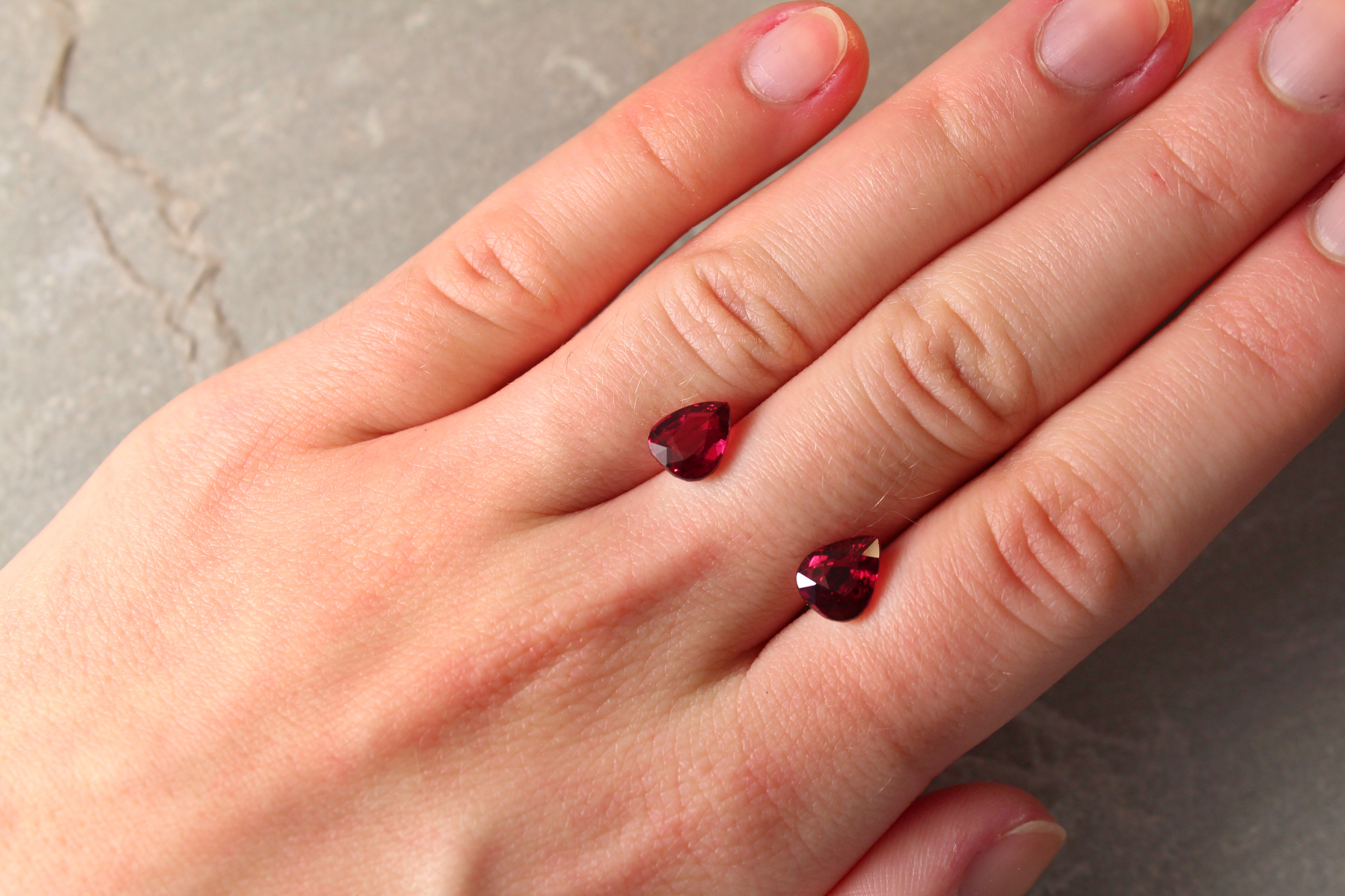 4.02ct Vivid, Pigeon's Blood Red, Pear Shape Ruby Pair, No Heat, Mozambique - 8.4 x 6.8mm