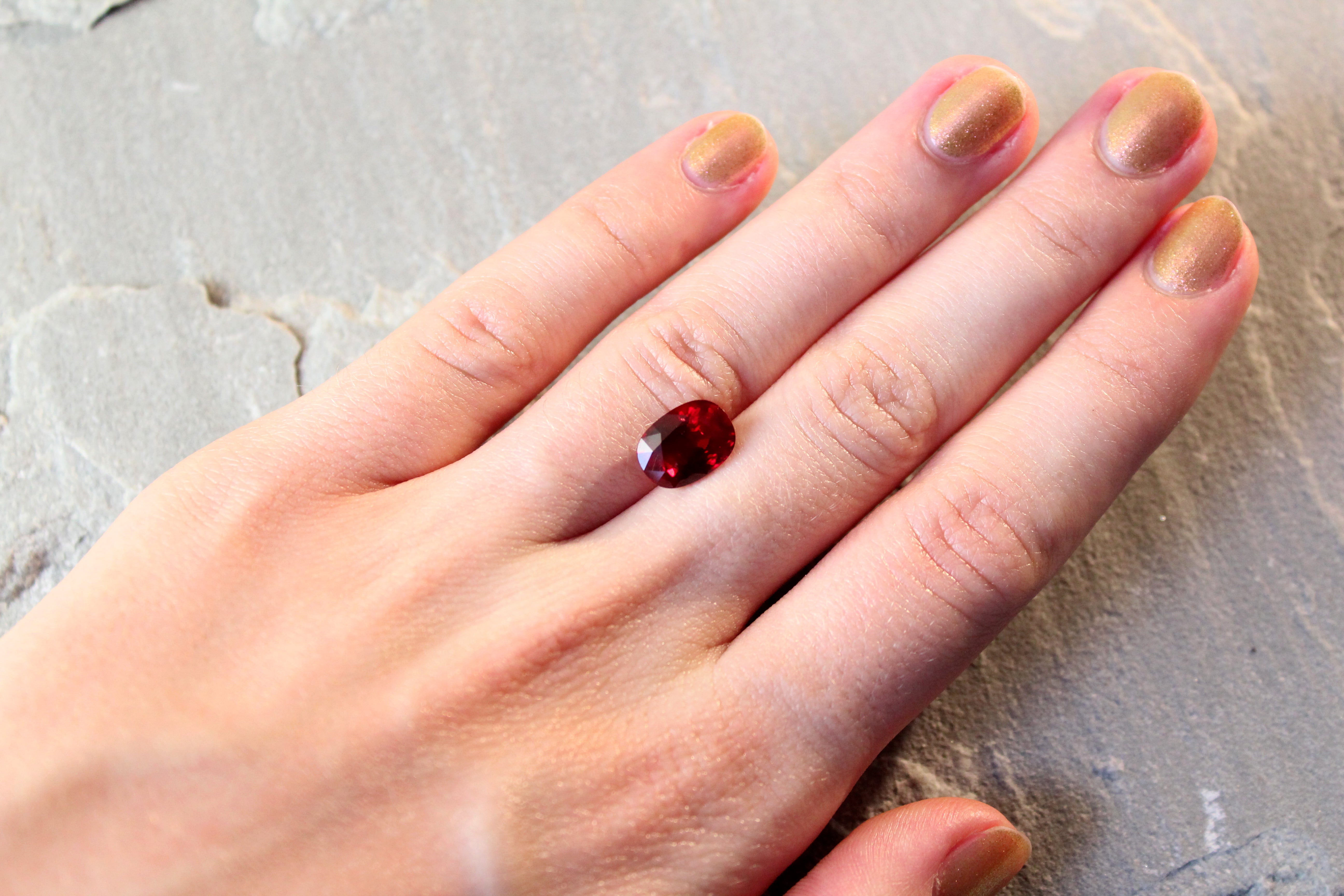 4.06ct Oval Ruby, No Heat, Mozambique - 10.37 x 7.59 x 5.80mm