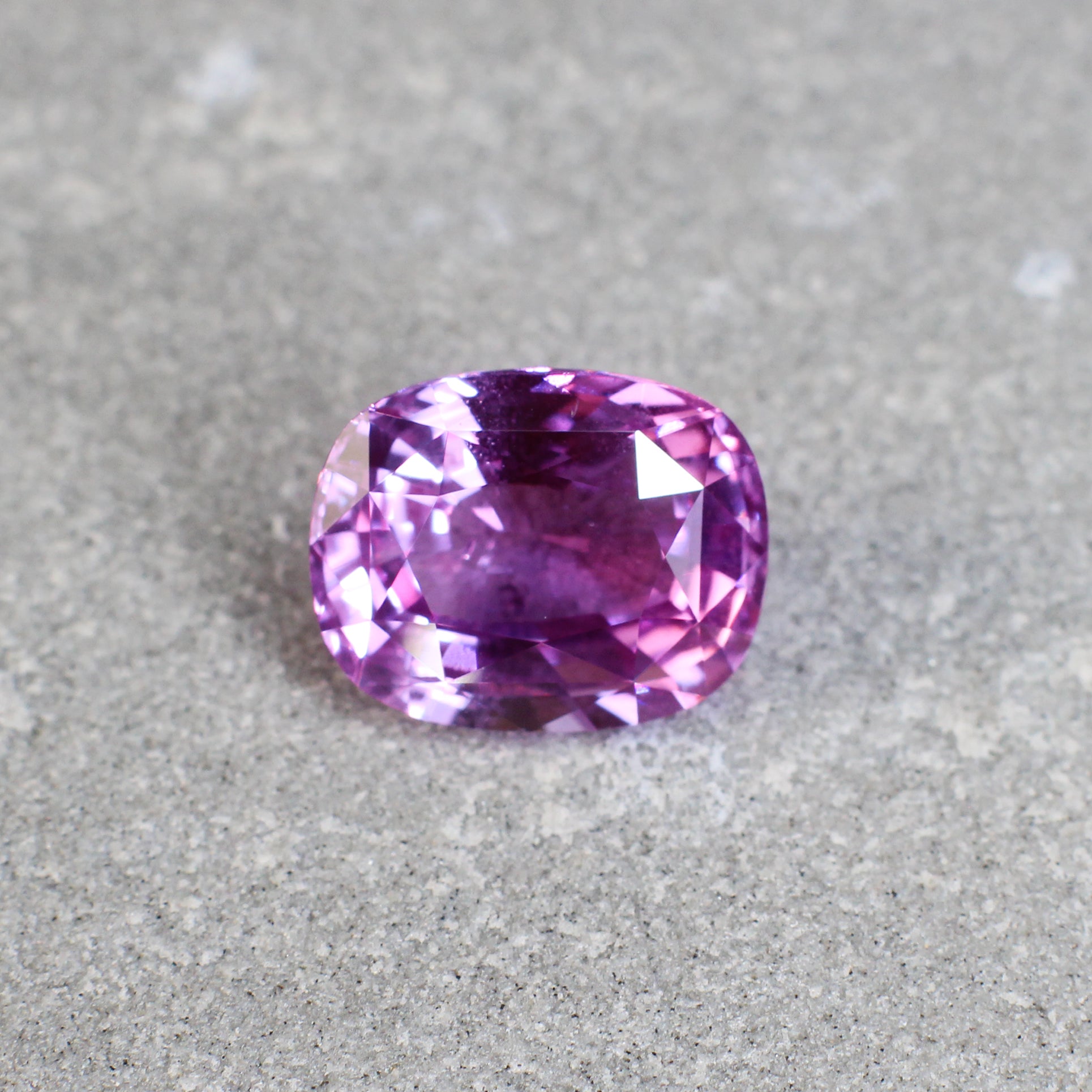 4.10ct Purplish Pink, Cushion Sapphire, No Heat, Madagascar - 10.26 x 8.14 x 5.21mm