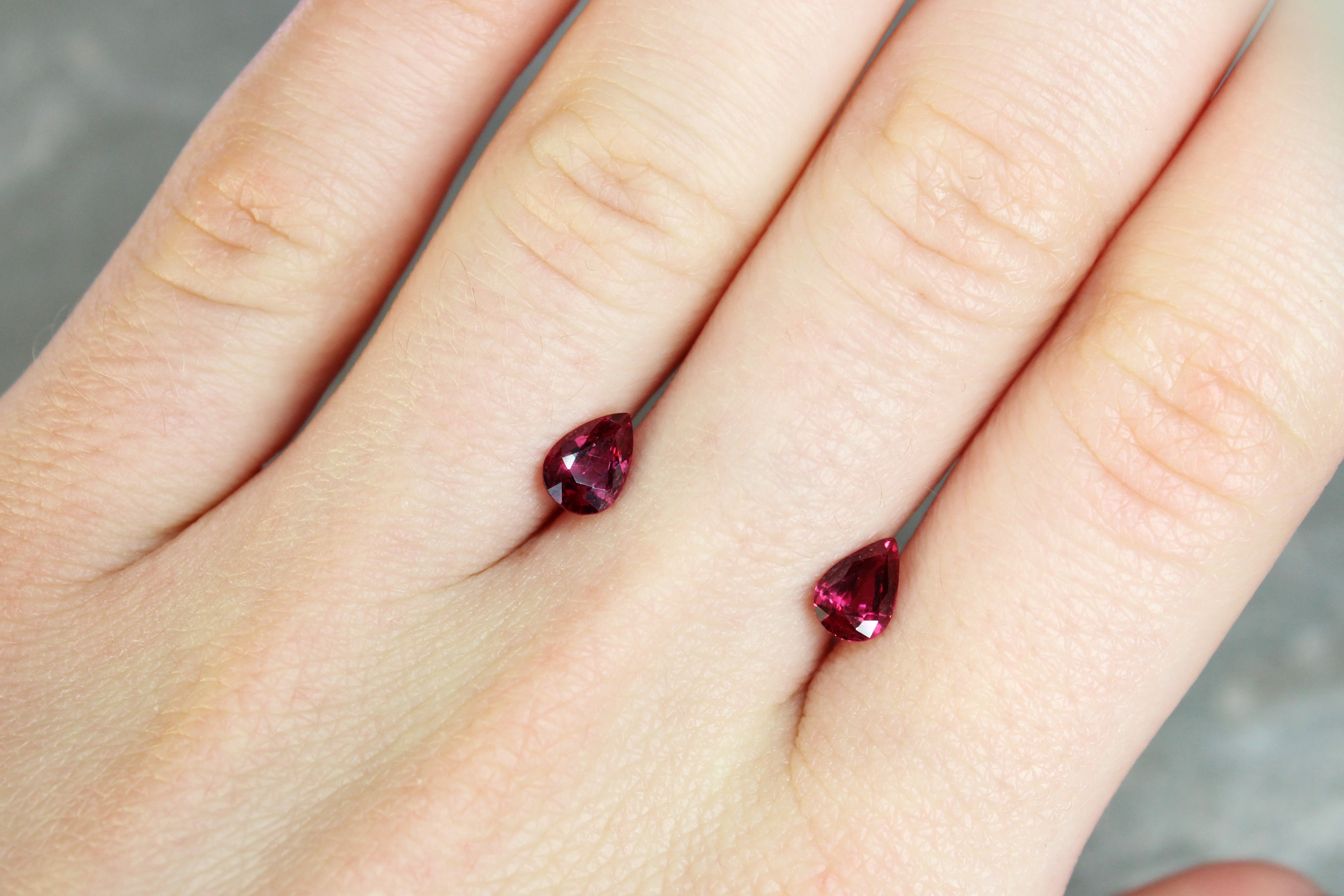 Ruby, Red, Pear Shape, Heated, Unknown