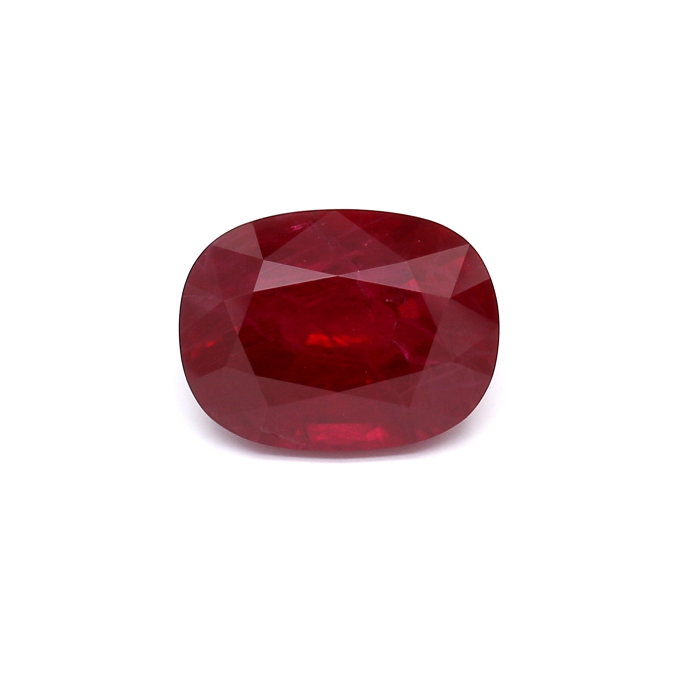 5.26ct Vivid Red, Oval Ruby, Thailand - 11.35 x 8.58 x 6.13mm