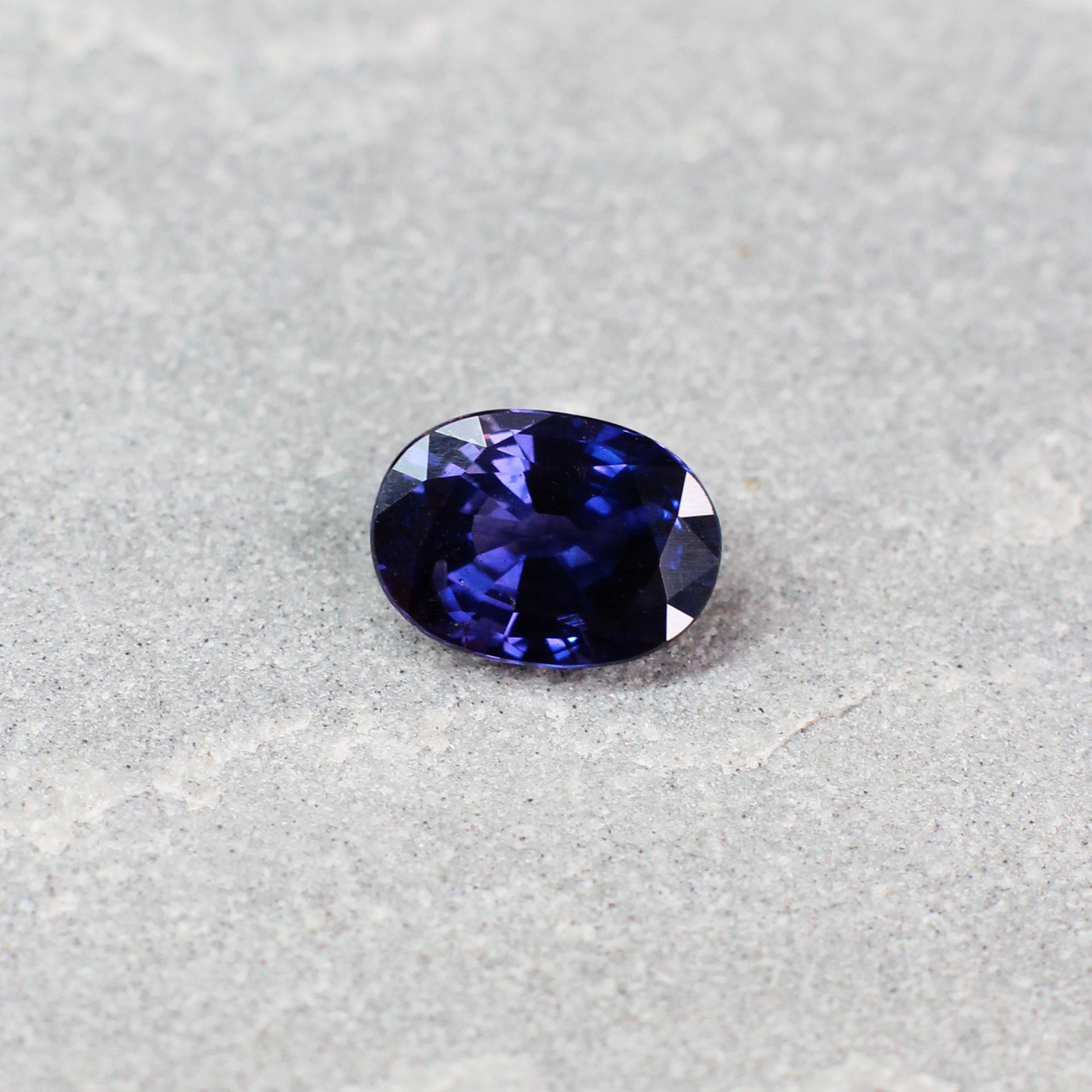 1.79ct Violetish Blue, Oval Sapphire, Heated, Madagascar - 8.62 x 6.25 x 4.00mm