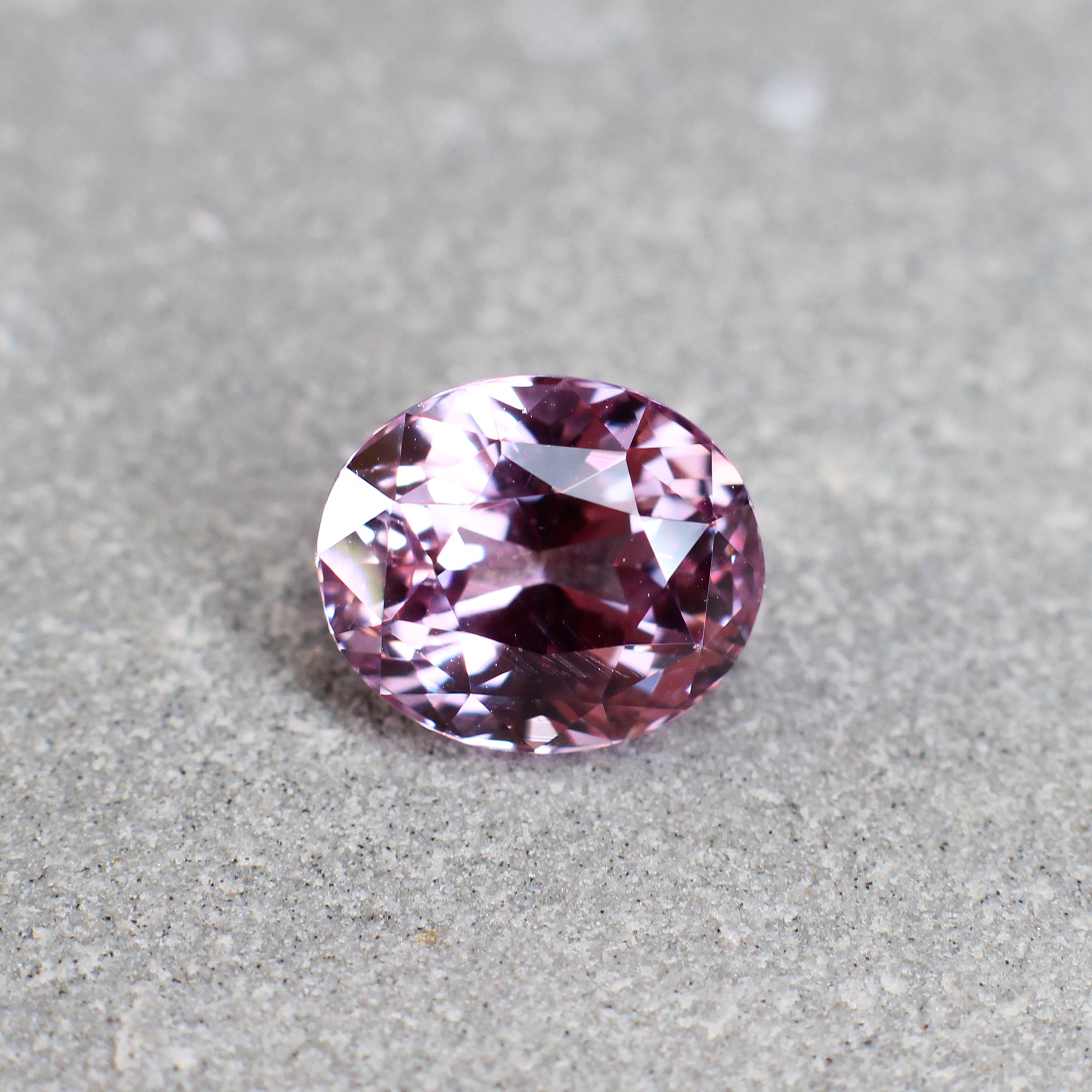 3.75ct Oval, Purple Sapphire, No Heat, Sri Lanka - 9.50 x 7.99 x 5.89mm