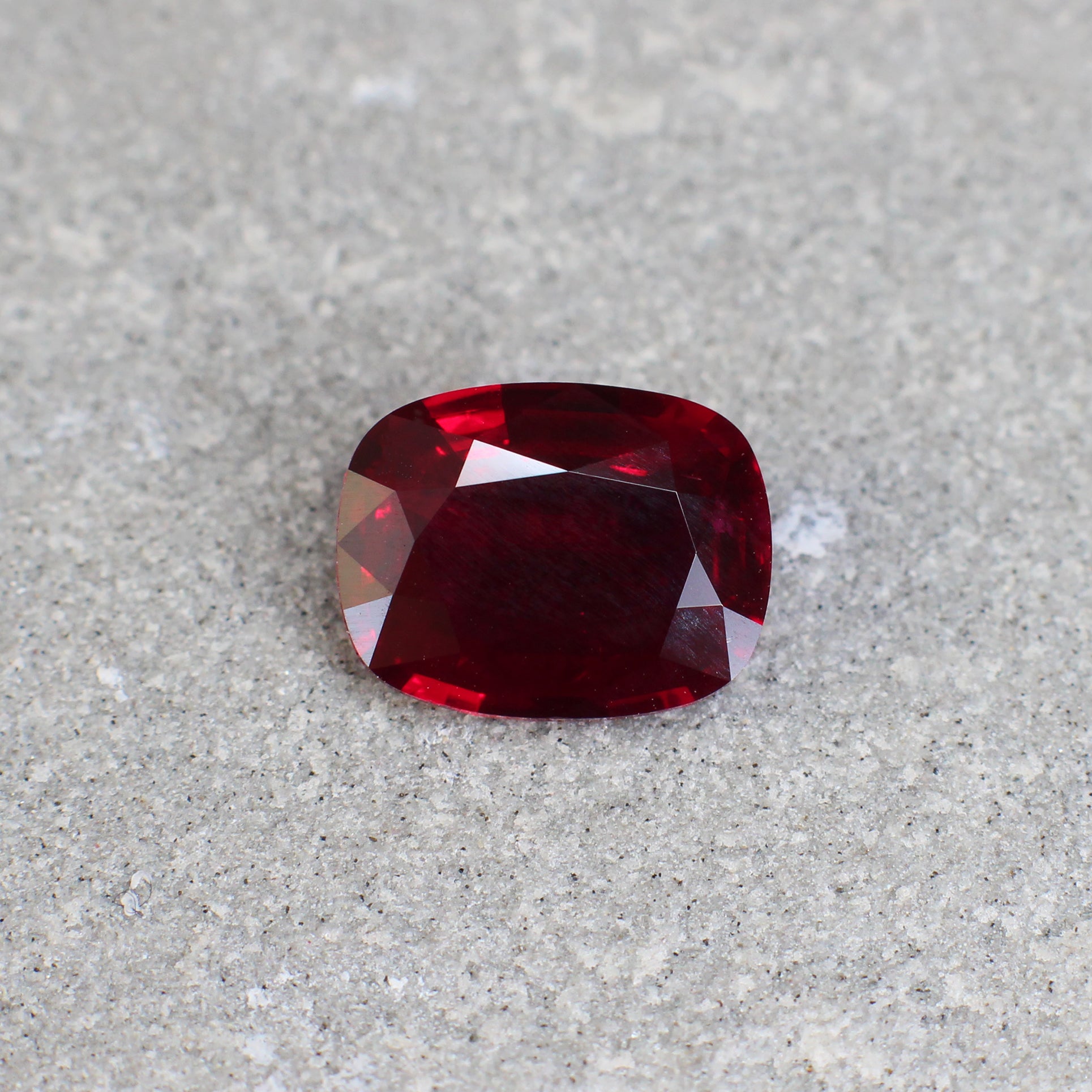 1.54ct Cushion Ruby, H(a), Mozambique - 8.26 x 6.43 x 2.93mm