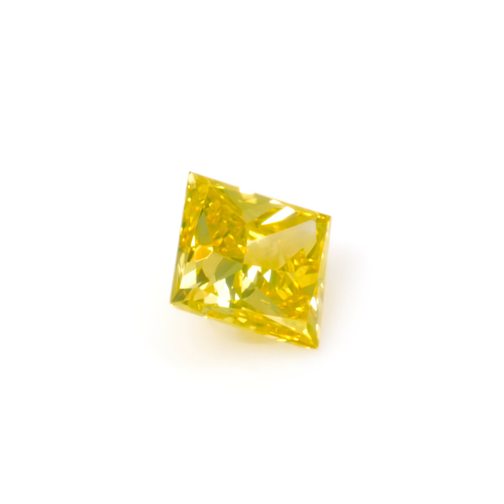 Colored Diamond, Greenish yellow, Vivid, SI2, Square, Untreated