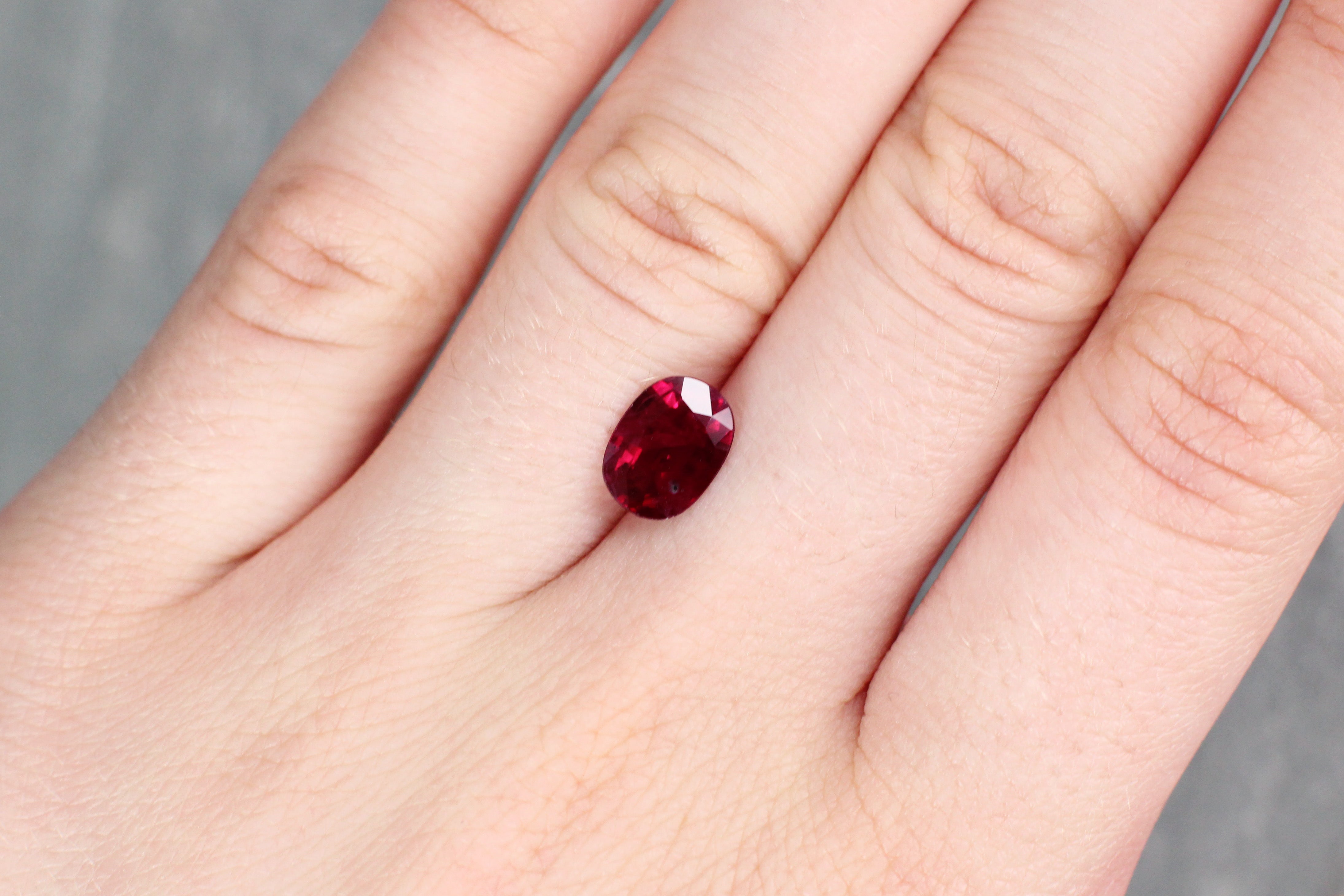 1.65ct Cushion Ruby, H(a), Thailand - 8.91 x 6.59 x 3.05mm