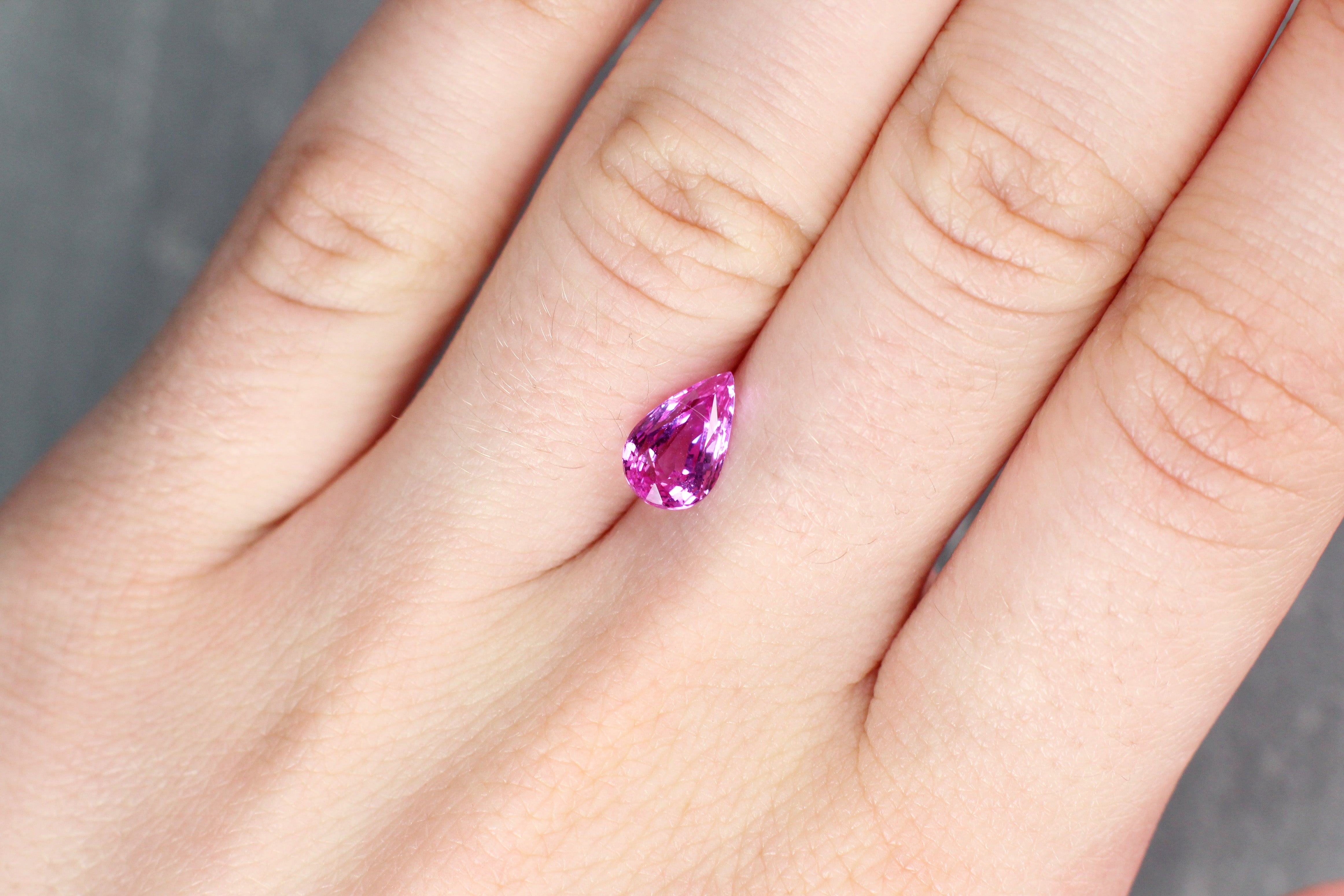 2.01ct Pink, Pear Shape Sapphire, No Heat, Madagascar - 9.26 x 5.89 x 4.57mm